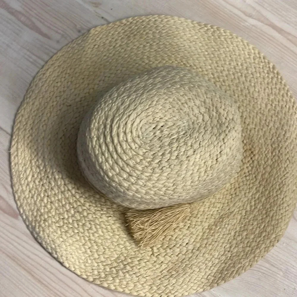 Sunhat - Picture 7 of 14